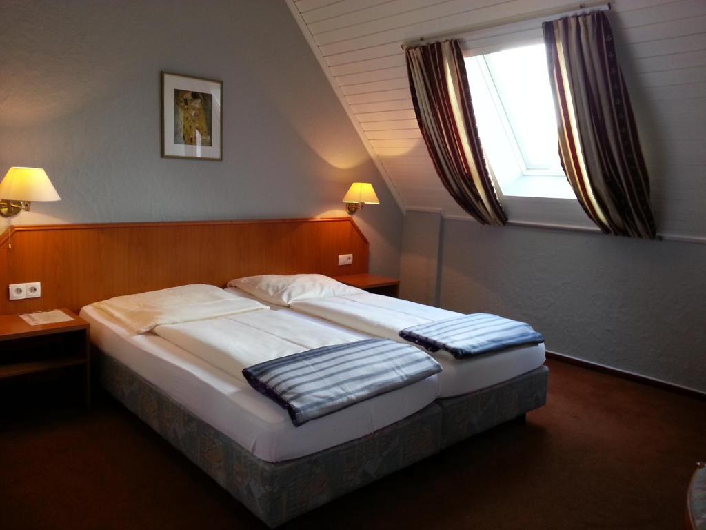 Hotel Restaurant Klostermuehle Reutlingen Luaran gambar
