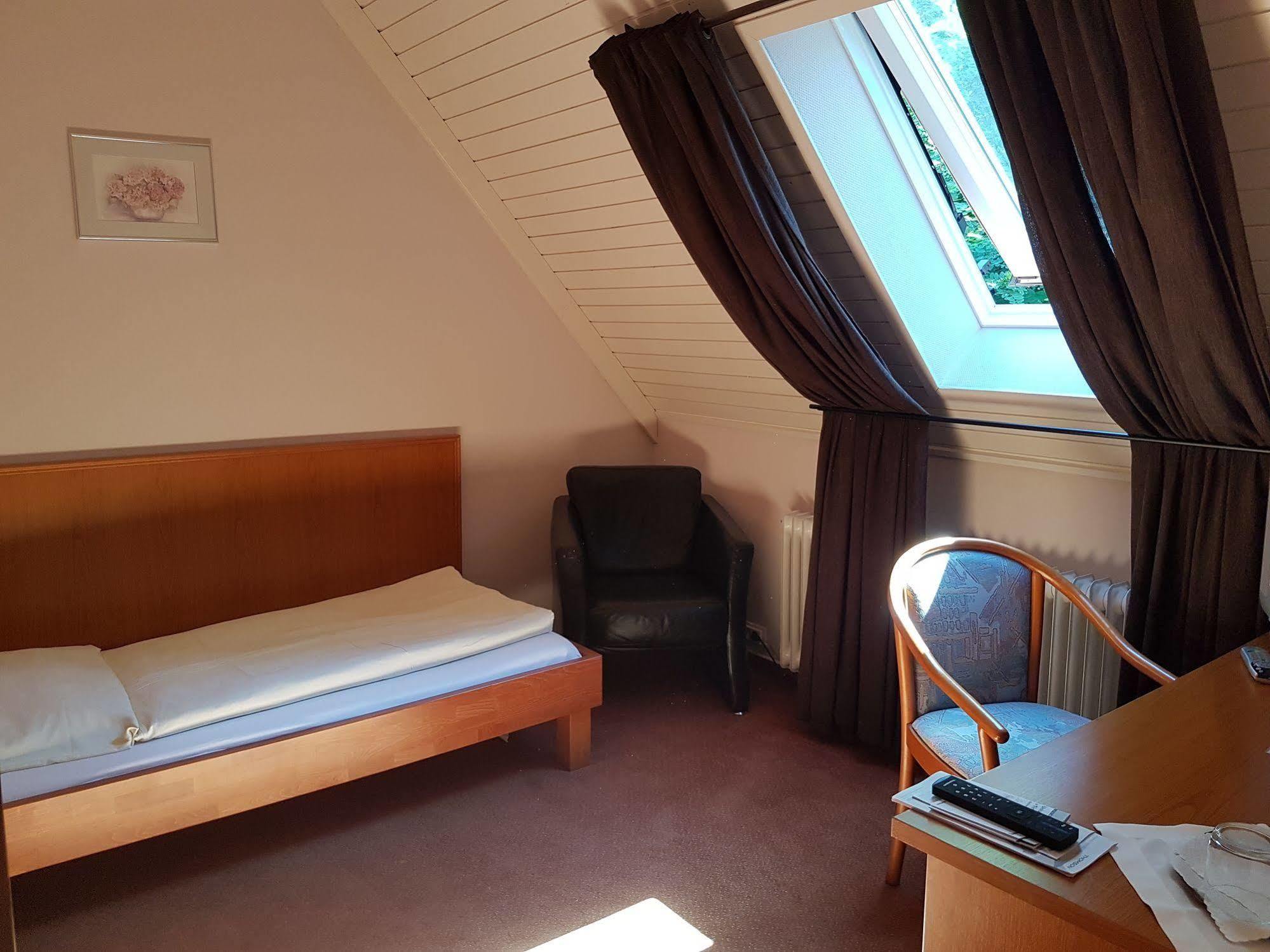 Hotel Restaurant Klostermuehle Reutlingen Luaran gambar