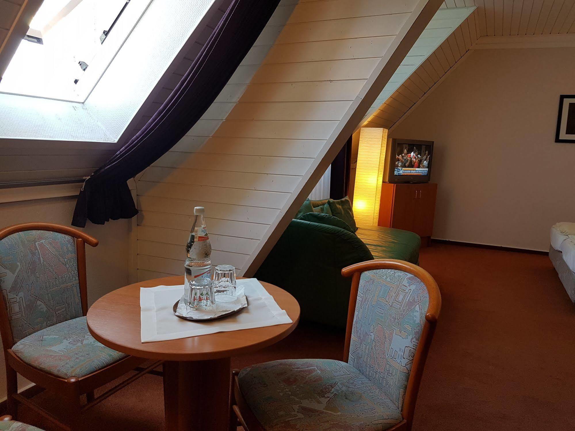 Hotel Restaurant Klostermuehle Reutlingen Luaran gambar