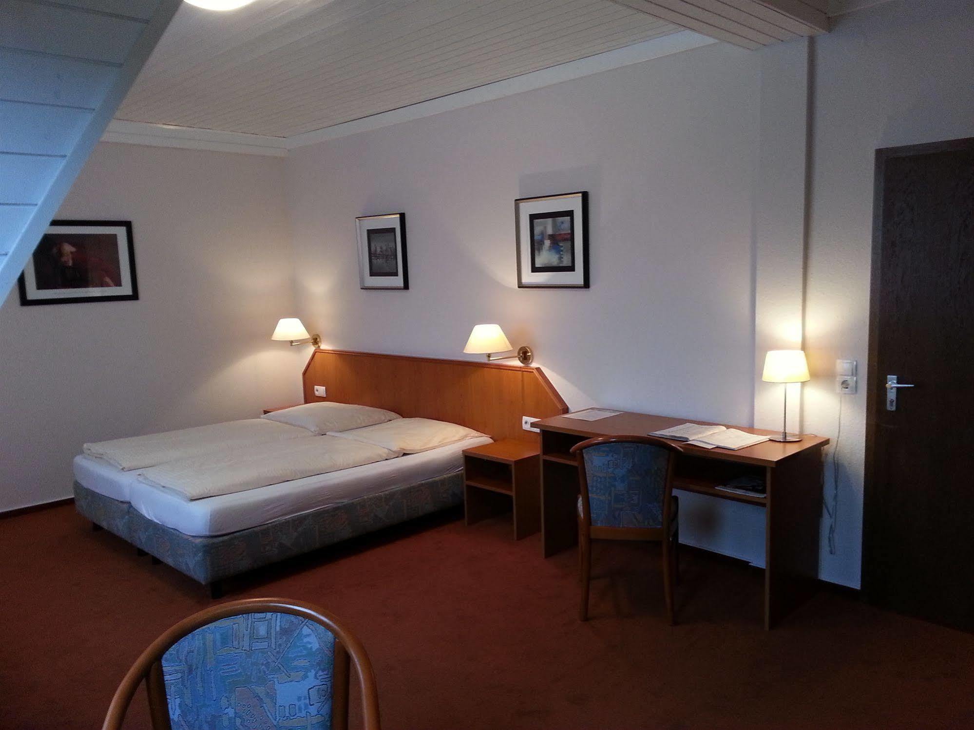 Hotel Restaurant Klostermuehle Reutlingen Luaran gambar